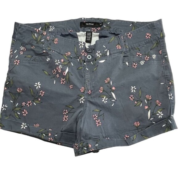 Torrid‎ Floral Print Gray Chino Short Size 24 - Picture 3 of 8